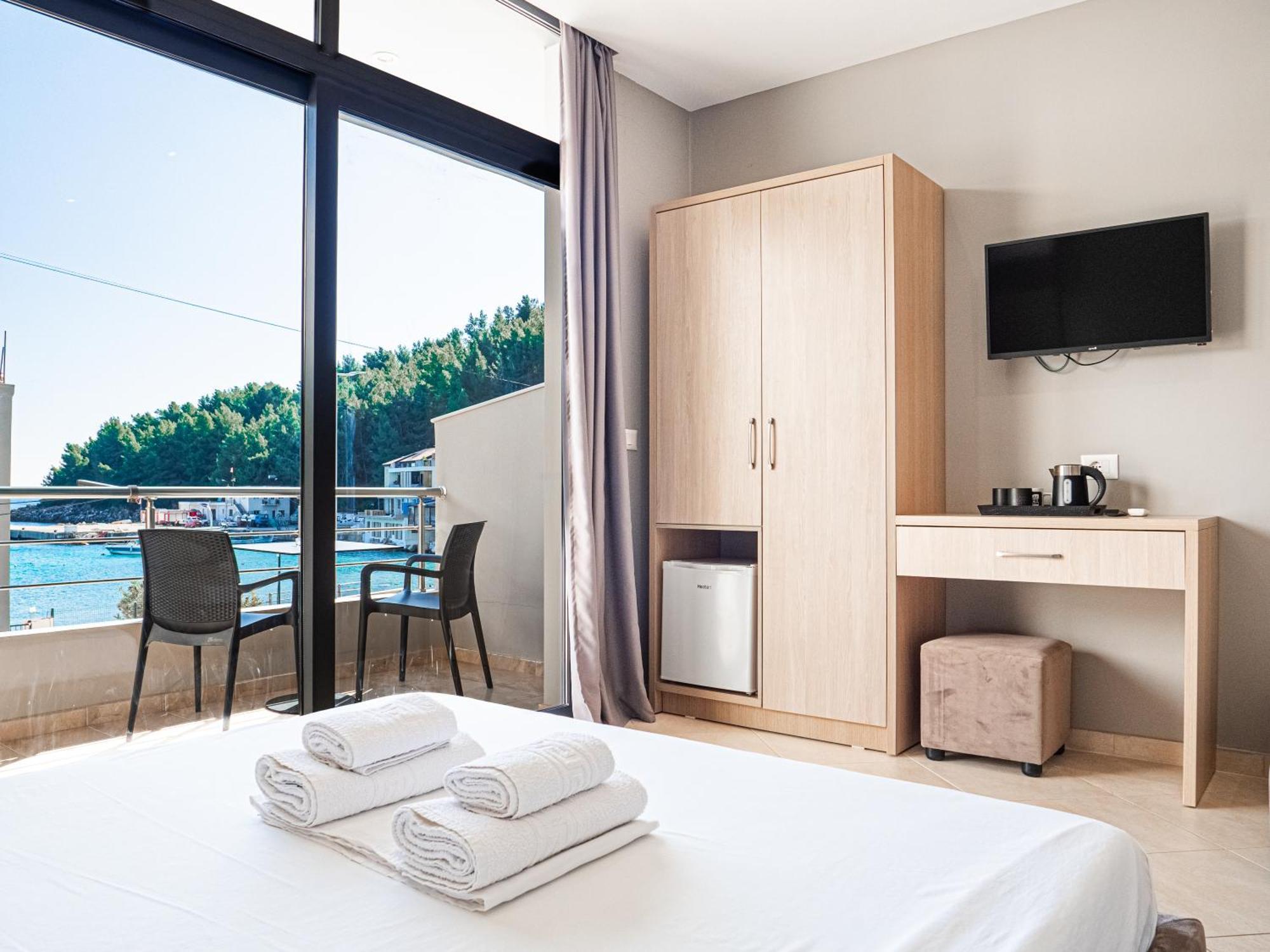 Endless Blue Himara Hotel Luaran gambar
