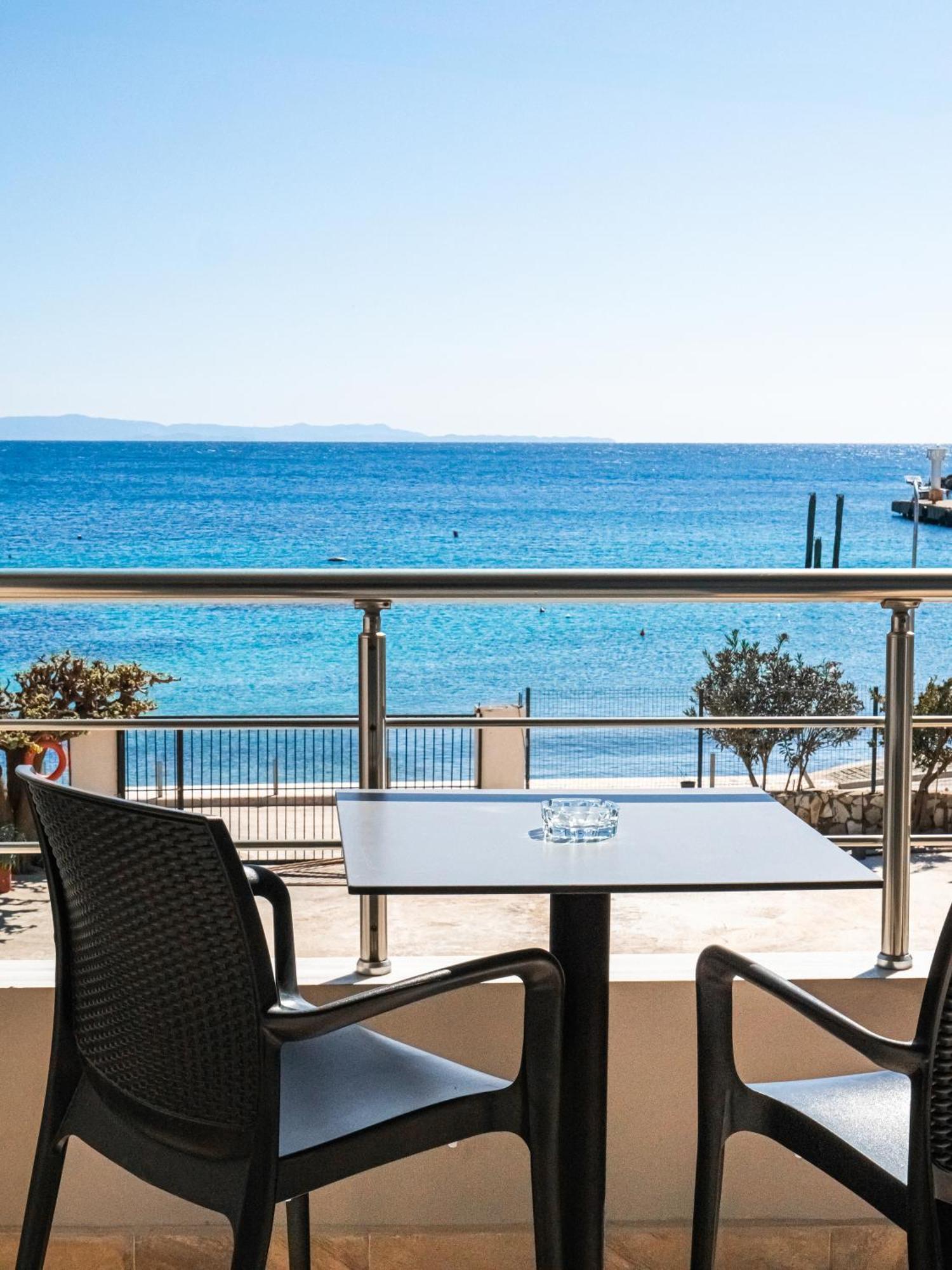 Endless Blue Himara Hotel Luaran gambar